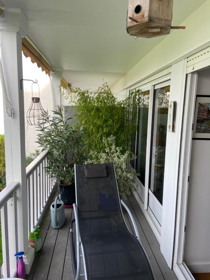Un Balcon Sur La Mer Трувиль-сюр-Мер Экстерьер фото